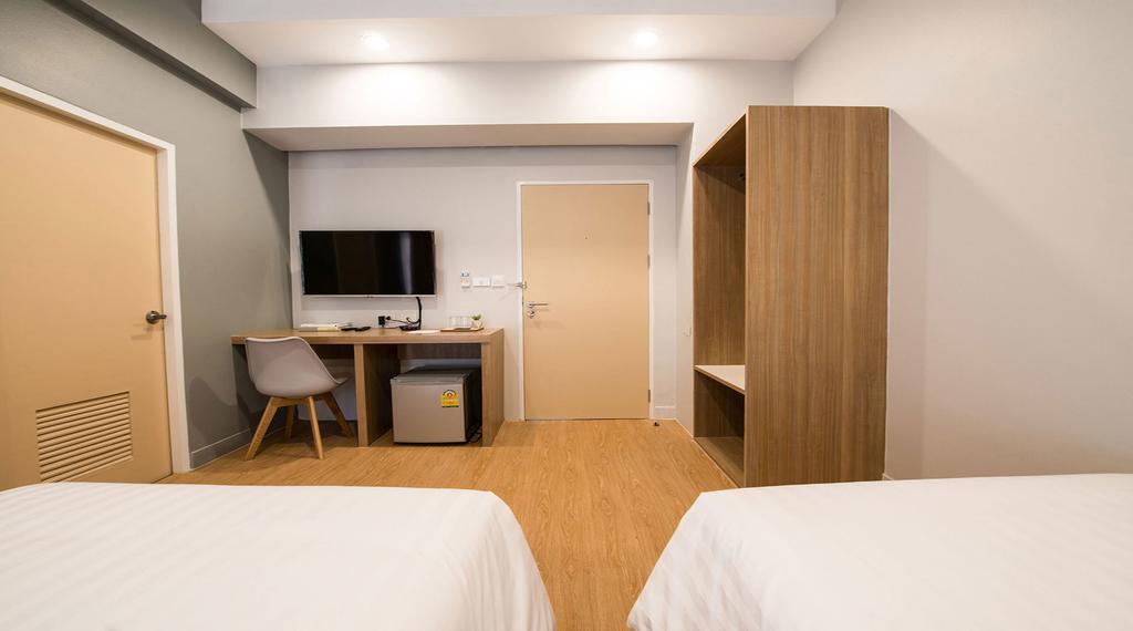 Shade House - Bitec Bangna Hotel Банкок Екстериор снимка