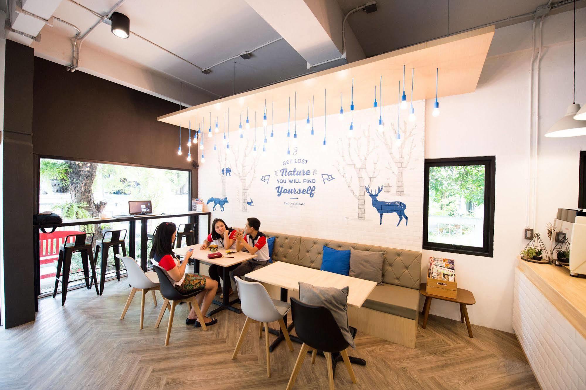 Shade House - Bitec Bangna Hotel Банкок Екстериор снимка
